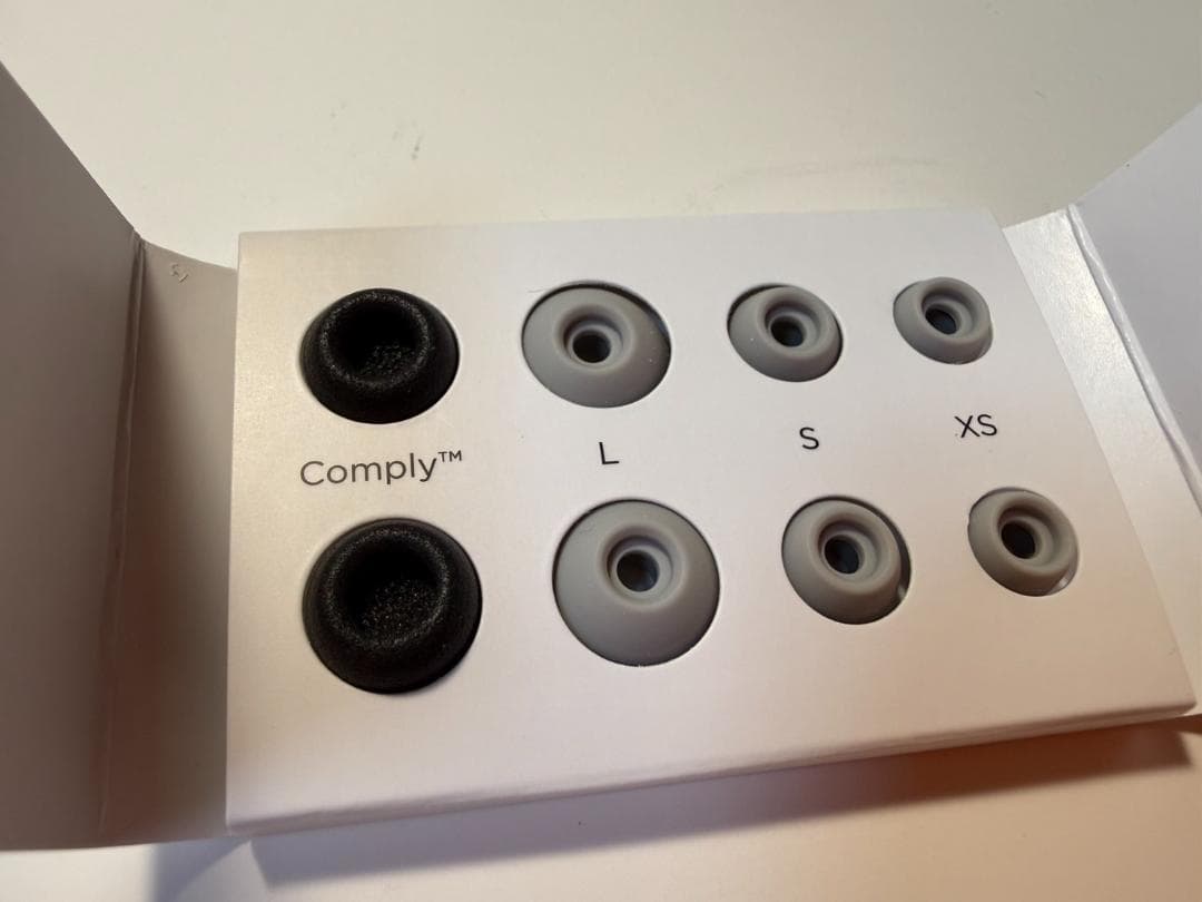 ★ほぼ新品！Beoplay Eleven,バング＆オルフセン,77900円