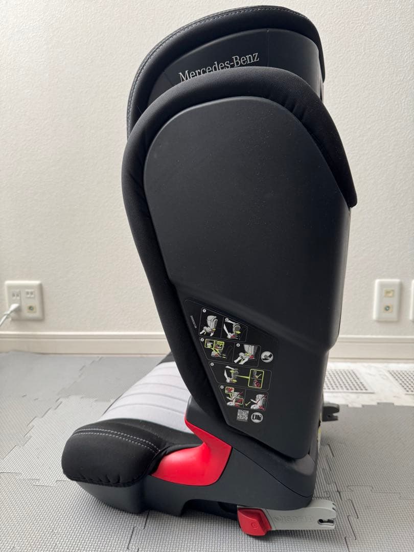 【正規品】メルセデスベンツ ジュニアシー ト KIDFIX XP②