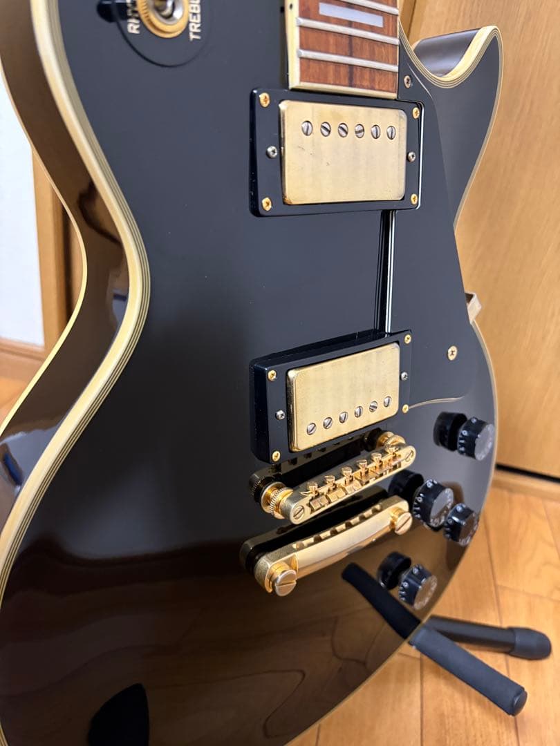 つみき　Epiphone Les Paul CUSTOM Fシリアル