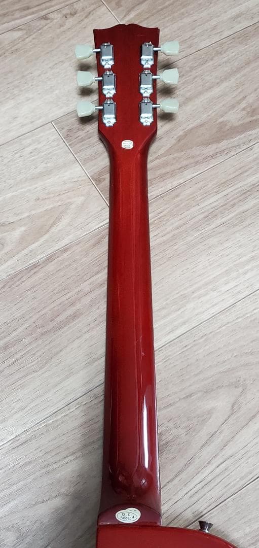 Photogenic / フォトジェニック レスポールタイプ 初心者向け ギター