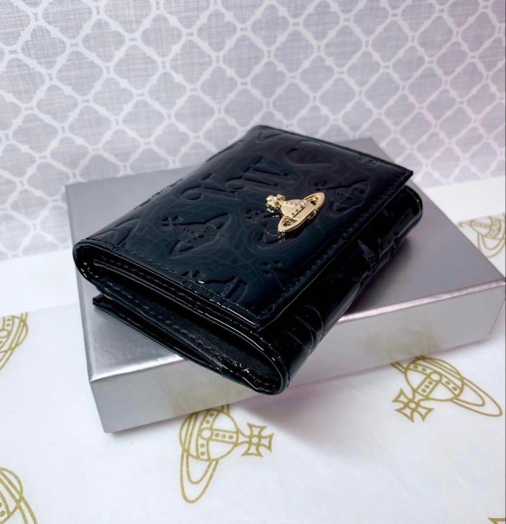【大人気♡ショッパー付】新品 Vivienne Westwood エナメル 黒