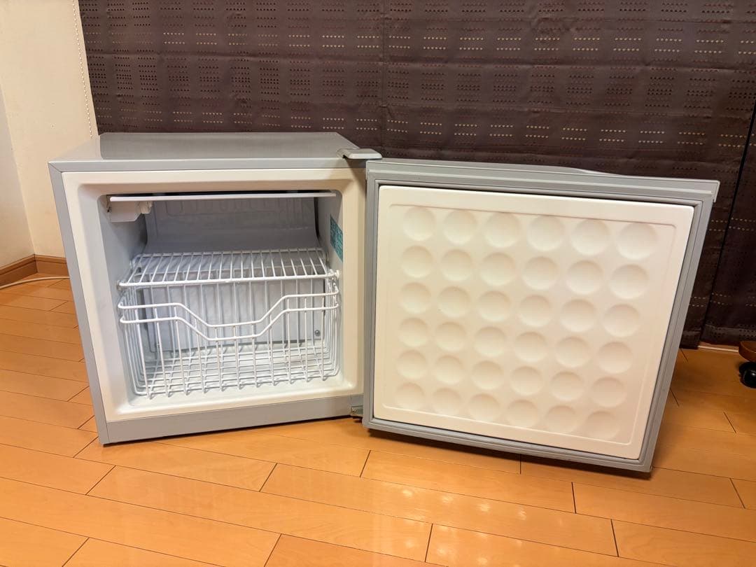 Haier JF-NU40G 小型 冷凍庫 1ドア 2017年製 38L