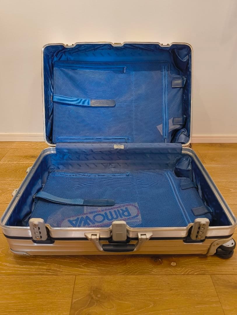 リモワ RIMOWA SILVER INTEGRAL 82L 4輪 アルミ