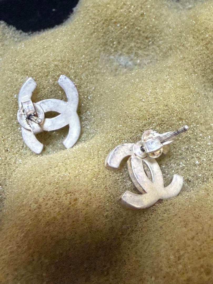 CHANEL ダブルCロゴ ピアスヴィンテージ　今週のみ値下げ‼️