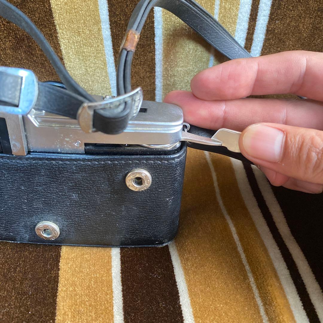 OLYMPUS オリンパス PEN-F カメラ