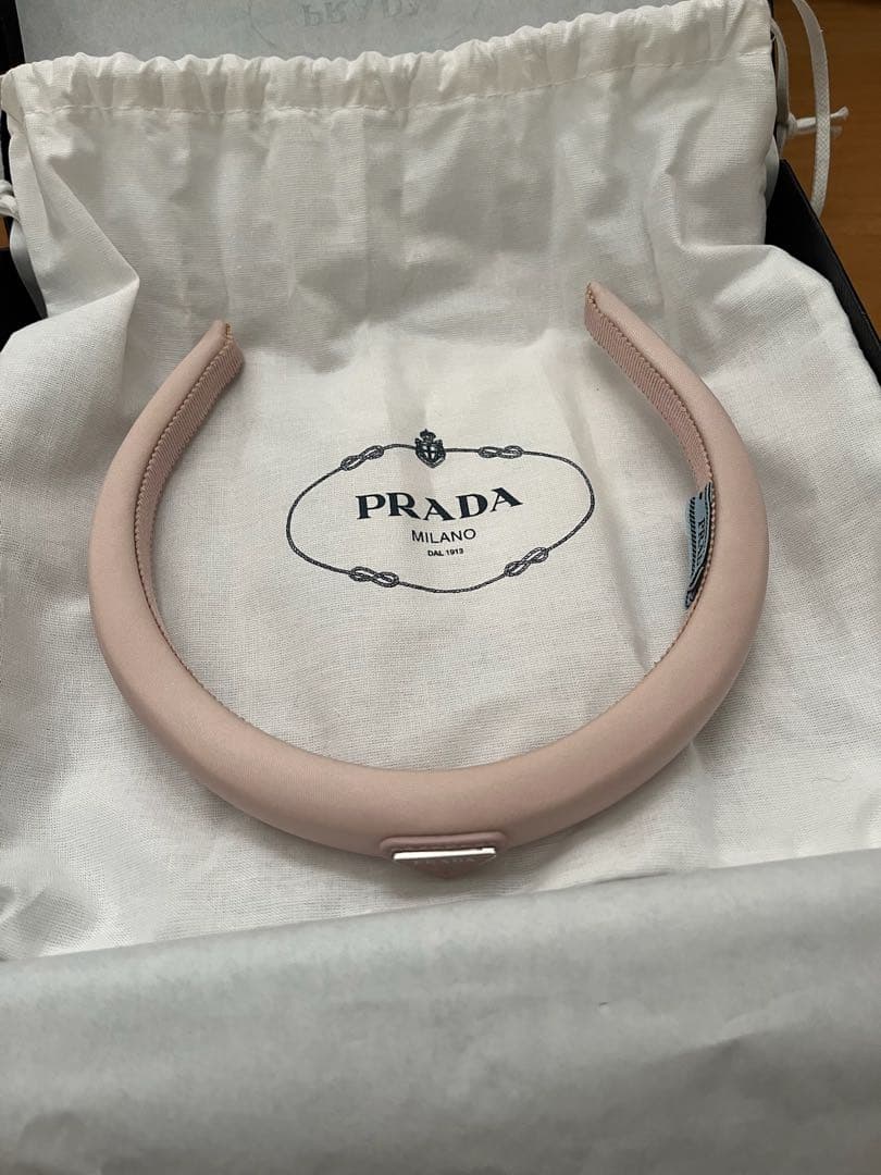 PRADA Re-Nylon ヘッドバンド ピンク　カチューシャ