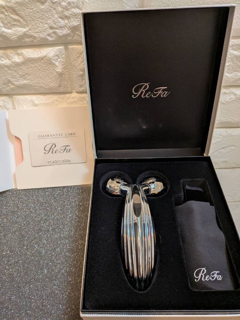 美品・付属品完備　ReFa CARAT RAY リファ美顔ローラー