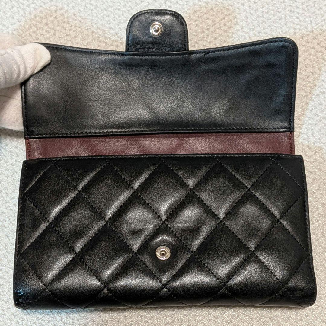 シャネル　マトラッセ　黒　三つ折り長財布　ラムスキン　シルバーココ　チェーン