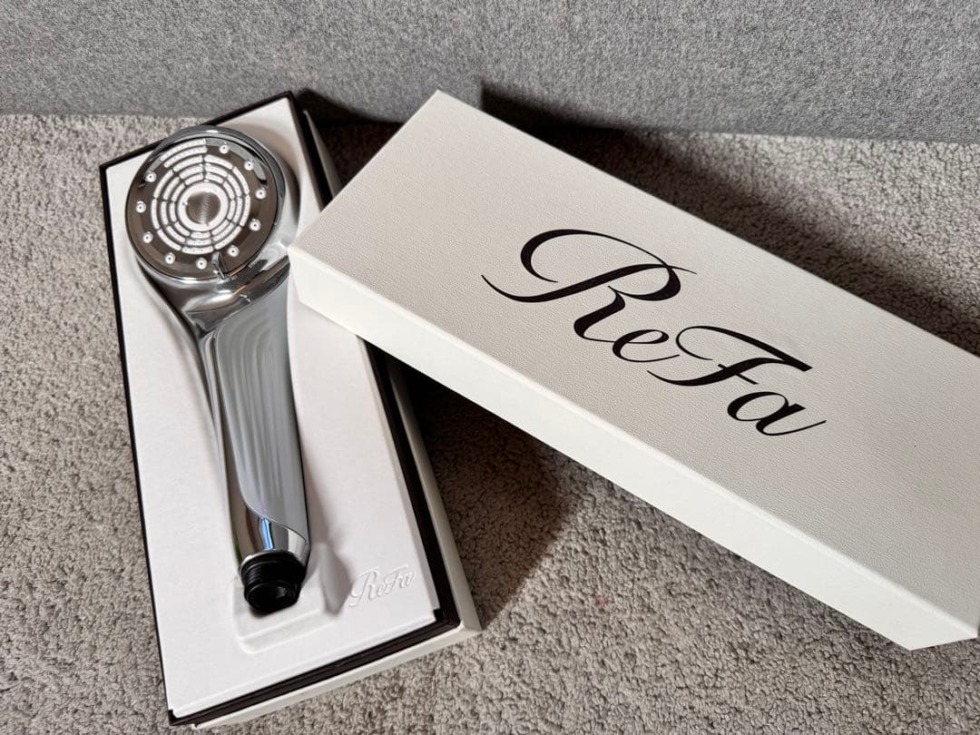 【即納】ReFa ファインバブルU ホワイト　シャワーヘッド