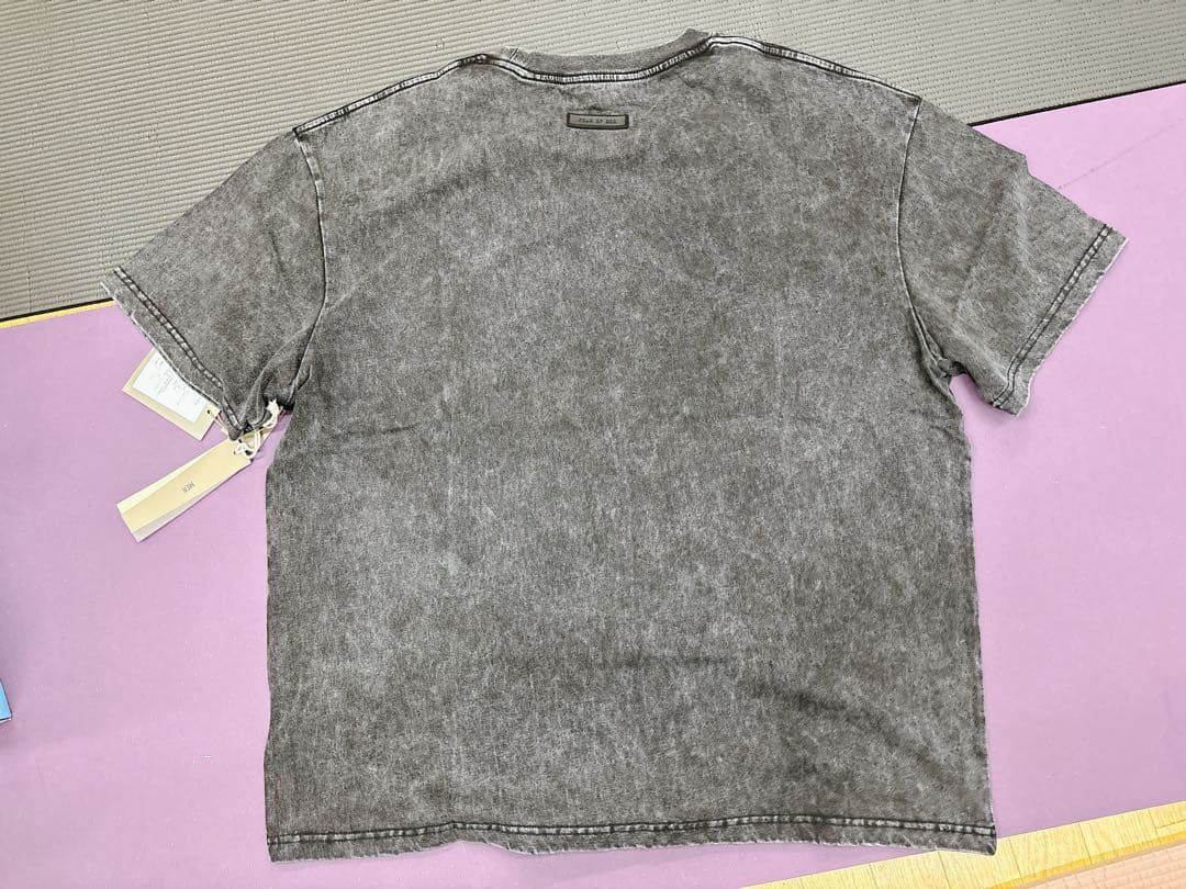 【ESSENTIALS】FEAR OF GOD フィア オブ ゴッド Tシャツ