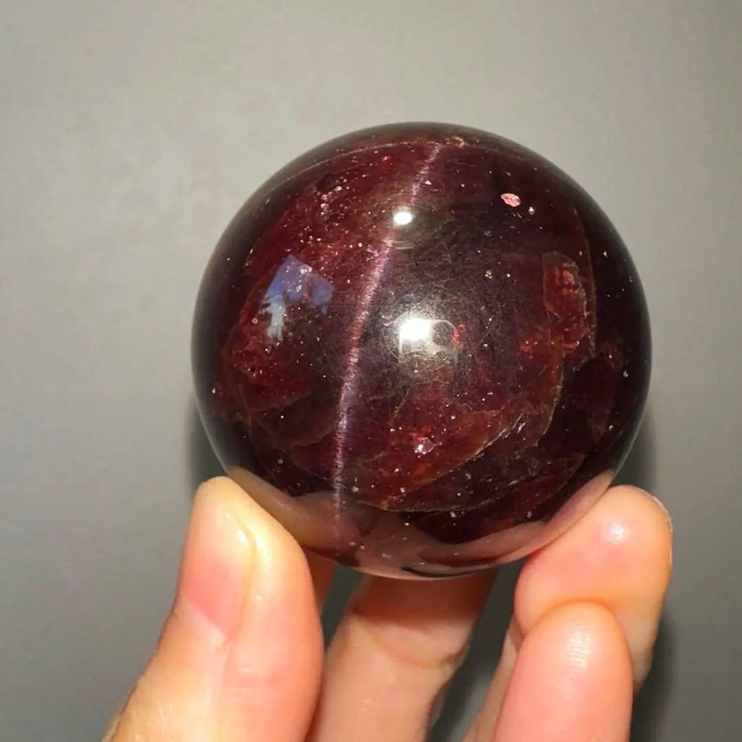 ガーネット　高品質　スフィア　4.3㎝　スターフラッシュ　高級　garnet