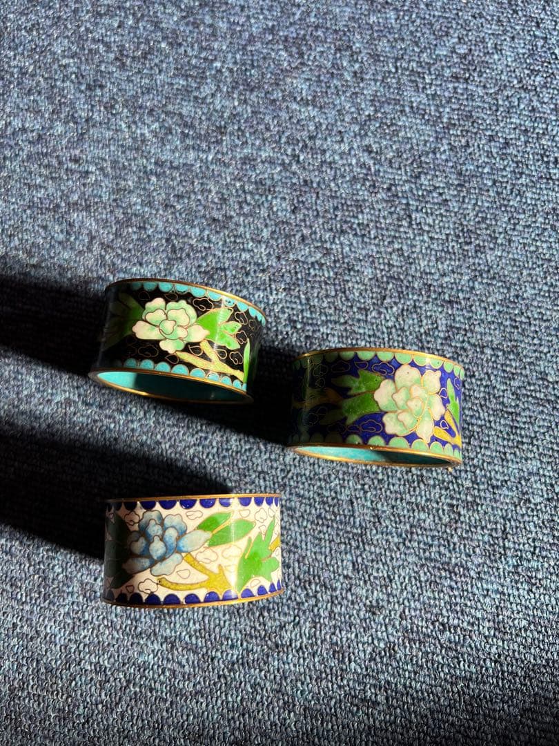 1487 中国　景泰藍　七宝　琺瑯　蓋置　3客　時代物