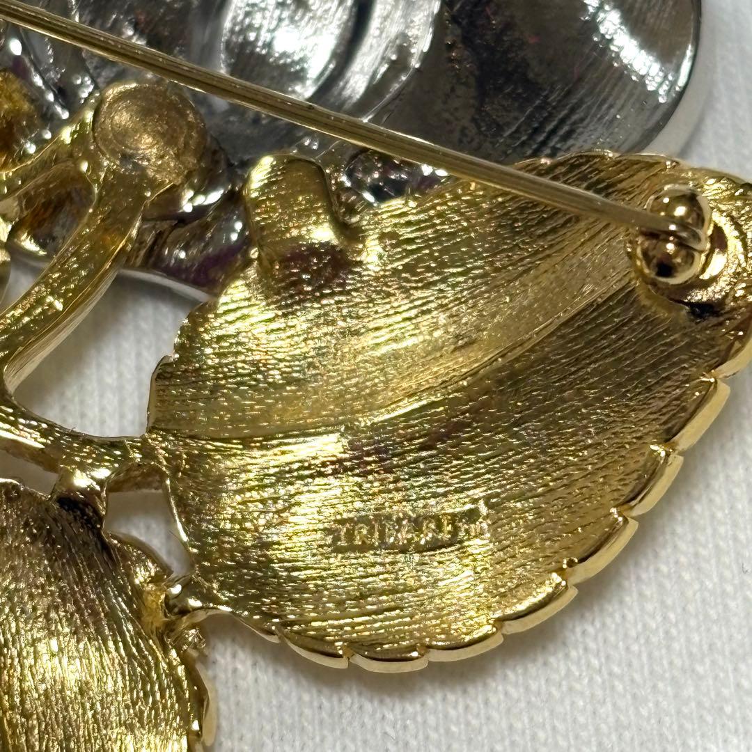 新品 希少 VINTAGE TRIFARI トリファリ 大ぶり ブローチ 薔薇