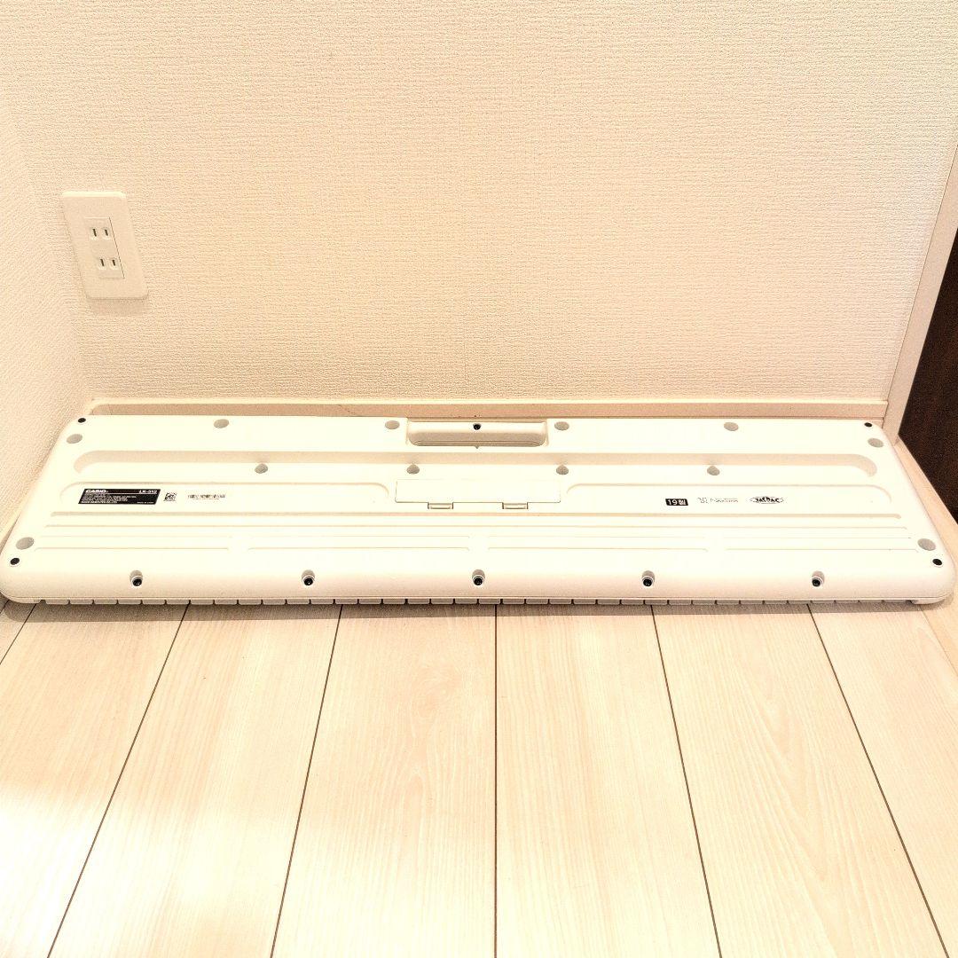 美品　CASIO カシオ LK-312 光ナビゲーションキーボード