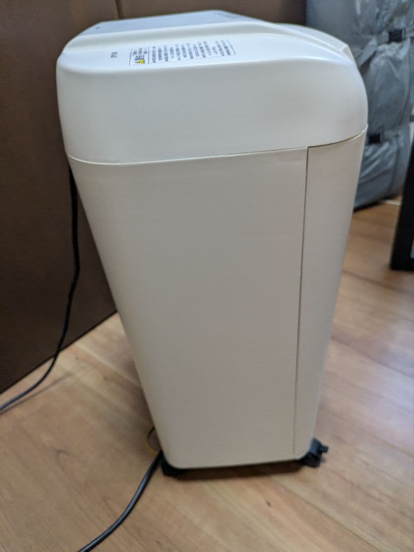 IRIS OHYAMA 家庭用シュレッダー ホワイト OF12M