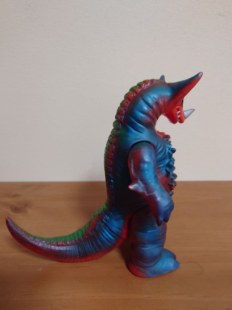 【当時もの良品！】ブルマァク　ソフビ　ゴモラ　初代ウルトラマン