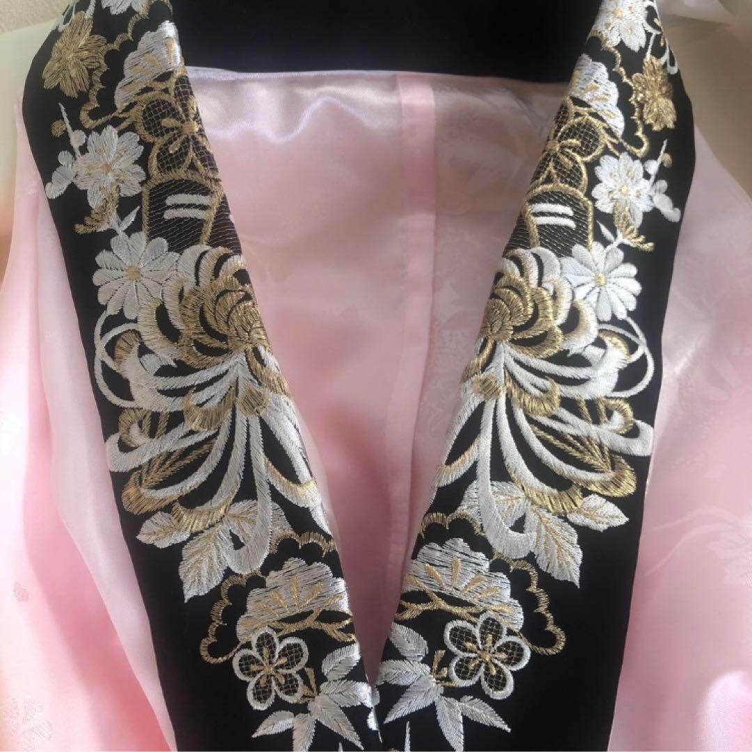 【美品】モノトーン　桜模様　正絹振袖　成人式