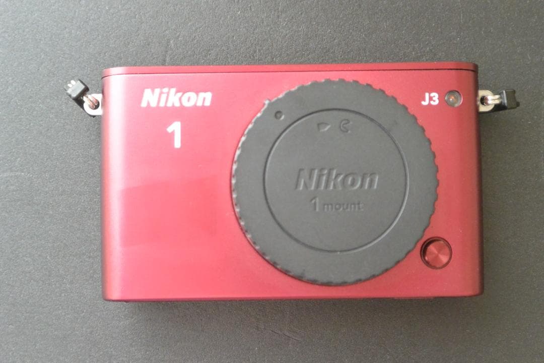 美品 Nikon1 ニコン1 J3 レッド （赤） ボディ 完動品