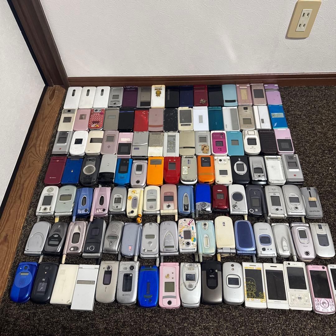 ガラケーまとめ売り-