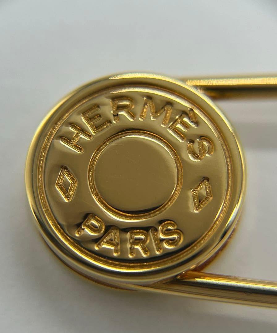 エルメス HERMES セリエ ピンブローチ 安全ピン ゴールドカラー GP