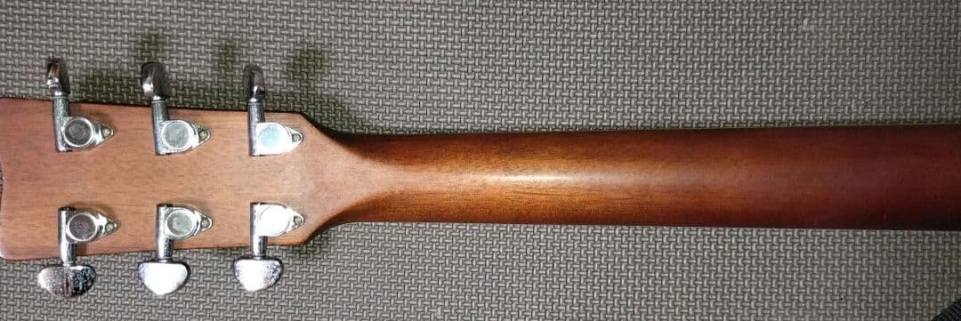 お値下げしました♪ヤマハのアコースティックギター「YAMAHA FG830」