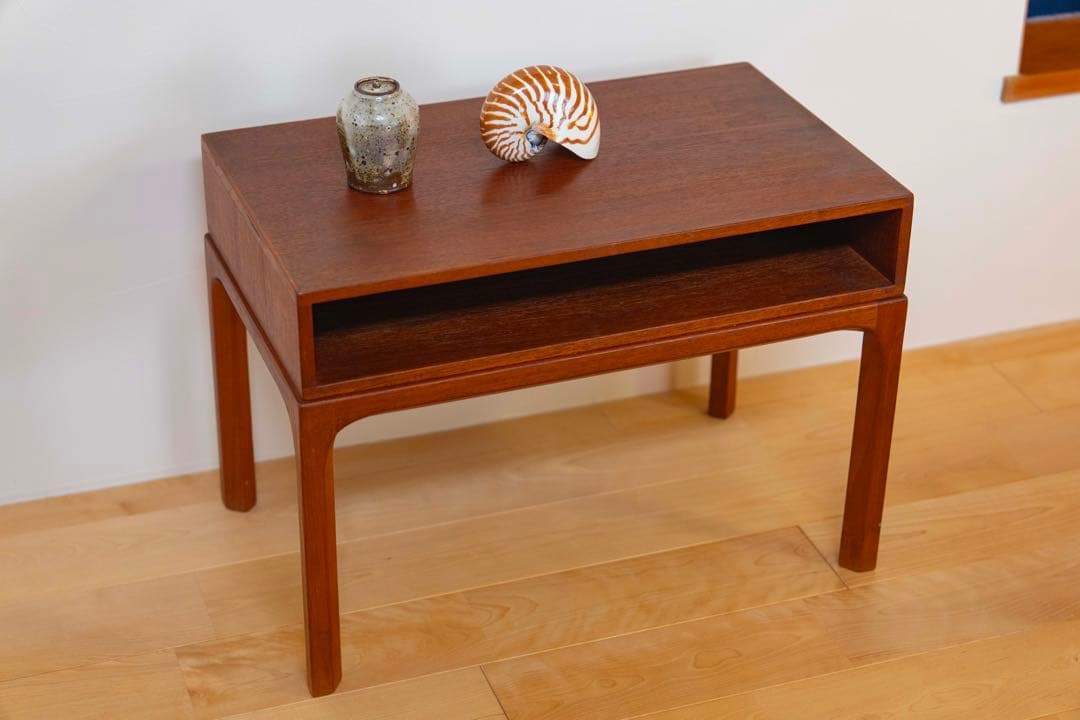 Aksel Kjersgaard カイクリスチャンセン　サイドテーブル　俵屋旅館