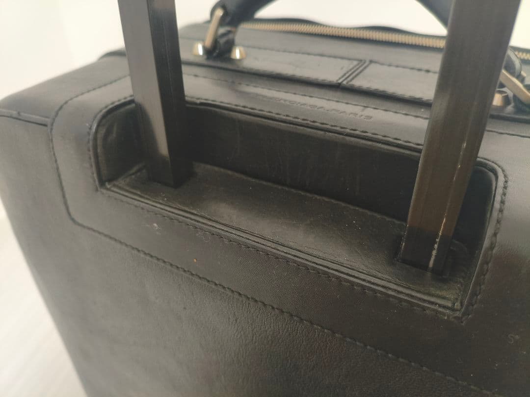 バレンシアガ シティ キャリーバッグ 革レザー