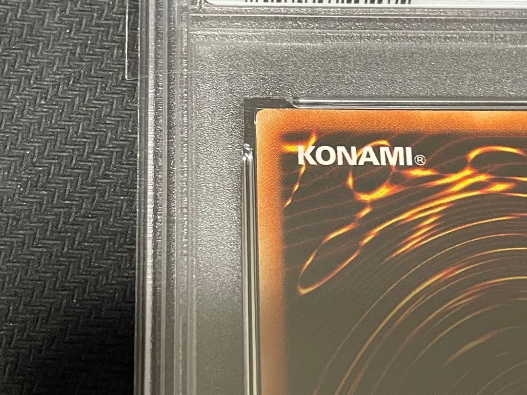 遊戯王 D-HERO ダイヤモンドガイ 旧アジア レリーフ PSA9