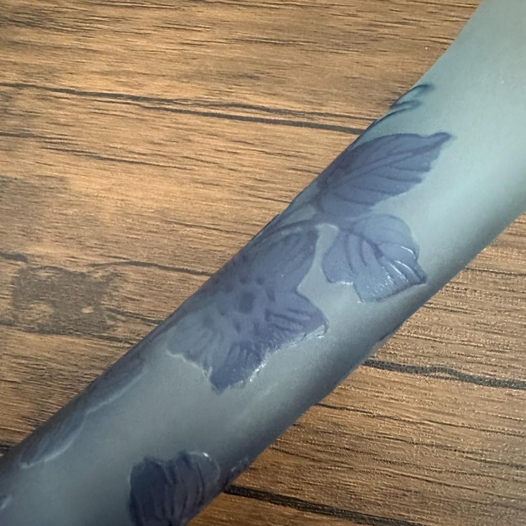 エミールガレ かわいいサイズ 一輪挿し　花瓶　カメオ彫り　被せガラス