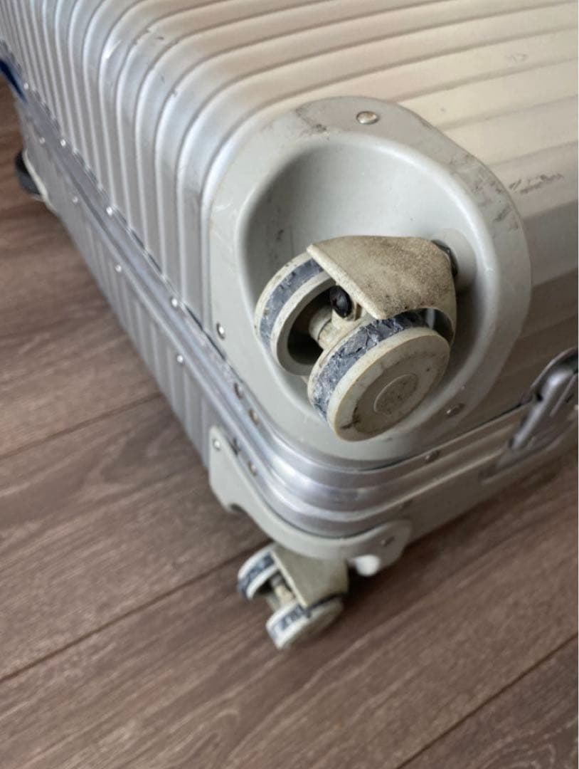 morinrin ヴィンテージリモワ RIMOWA トパーズ104L