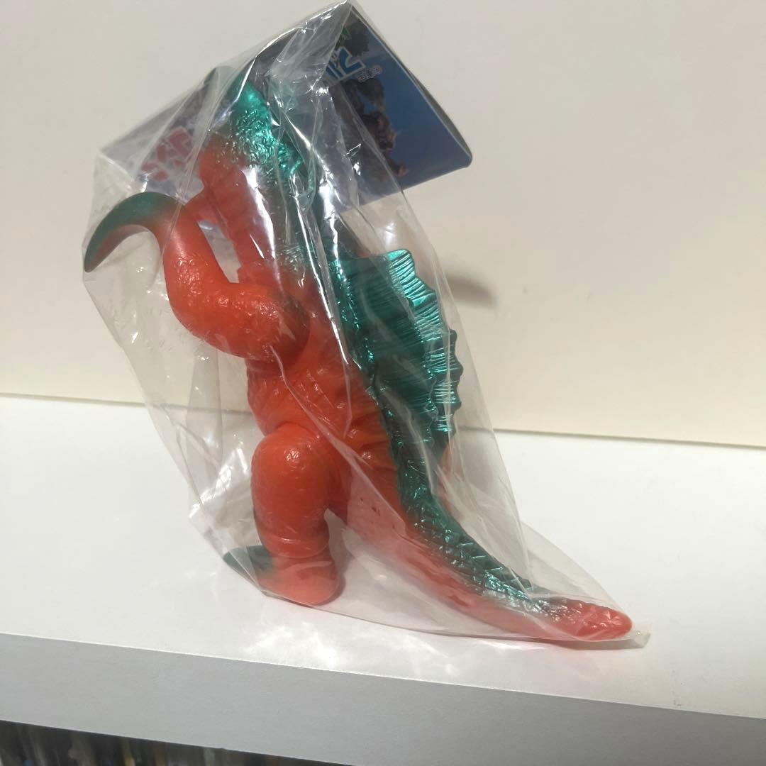 ブルマァク 復刻 ガイガン オレンジ成型 ミドル ソフビ フィギュア ゴジラ