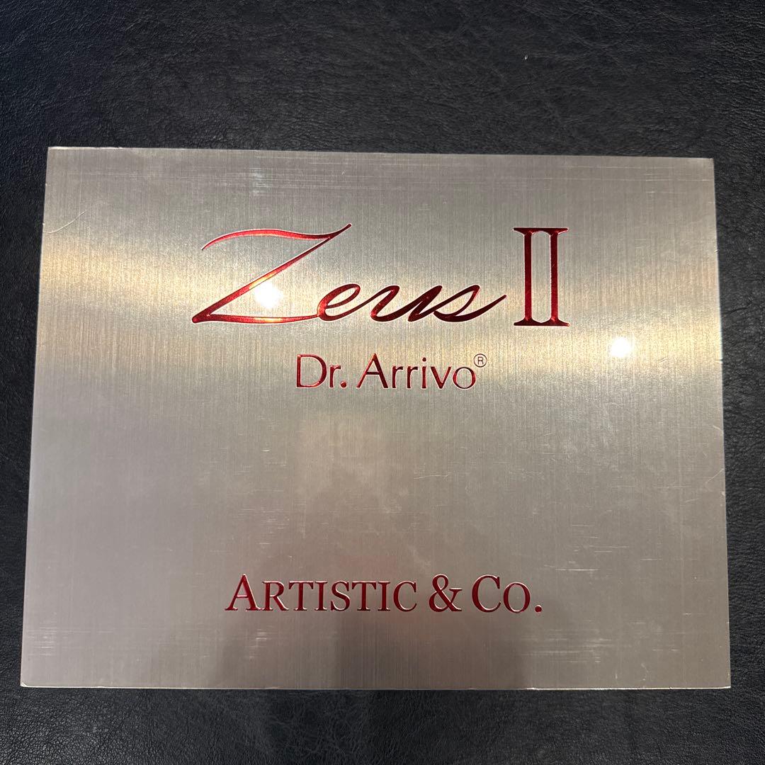 正規品【ドクターアリーヴォ ゼウス2（PE美容液2点新品付き） レッド】