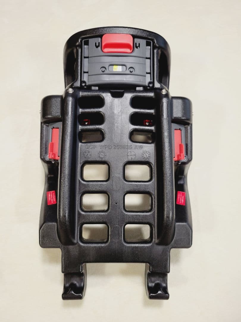 Aprica アップリカ　チャイルドシート　エアグルーヴ　【おまけ付き】