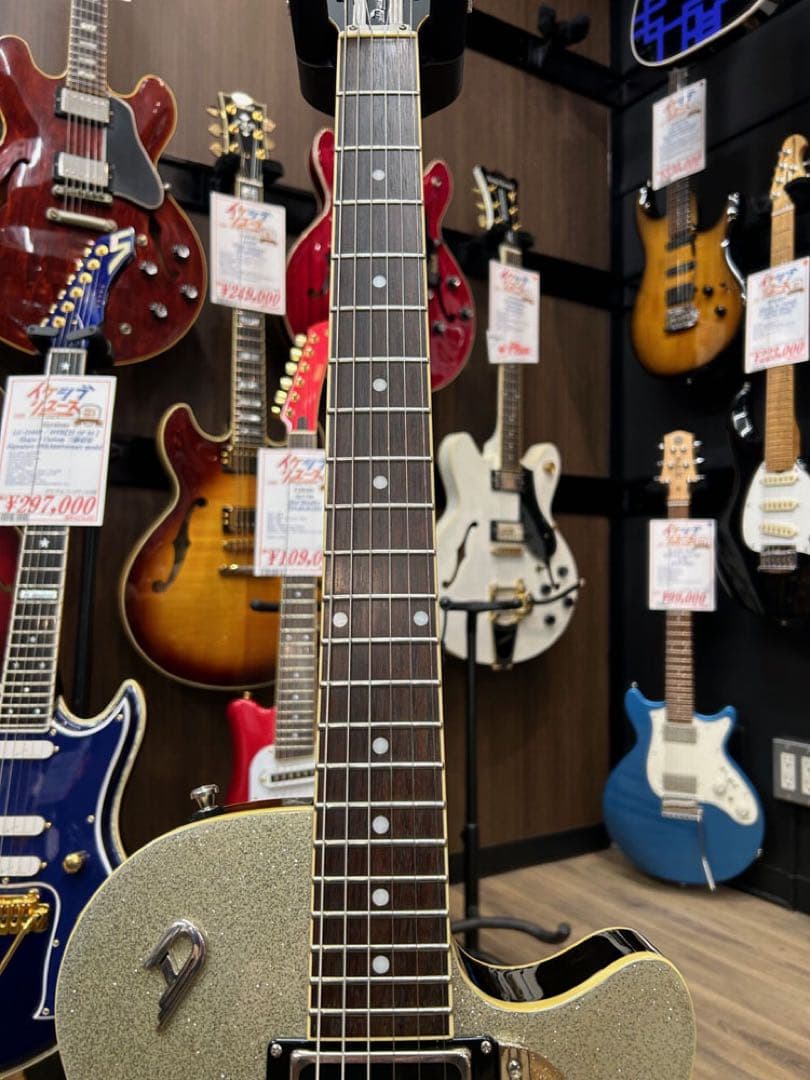 デューセンバーグ ハードケース付き　定価30万