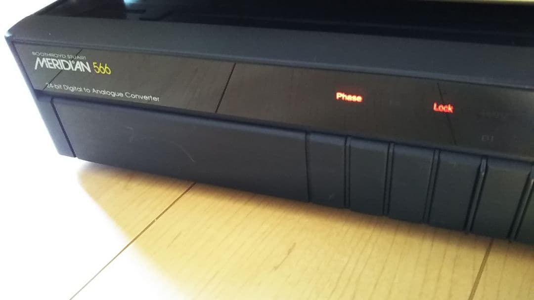 Ｄ／Ａコンバーター　MERIDIAN 566