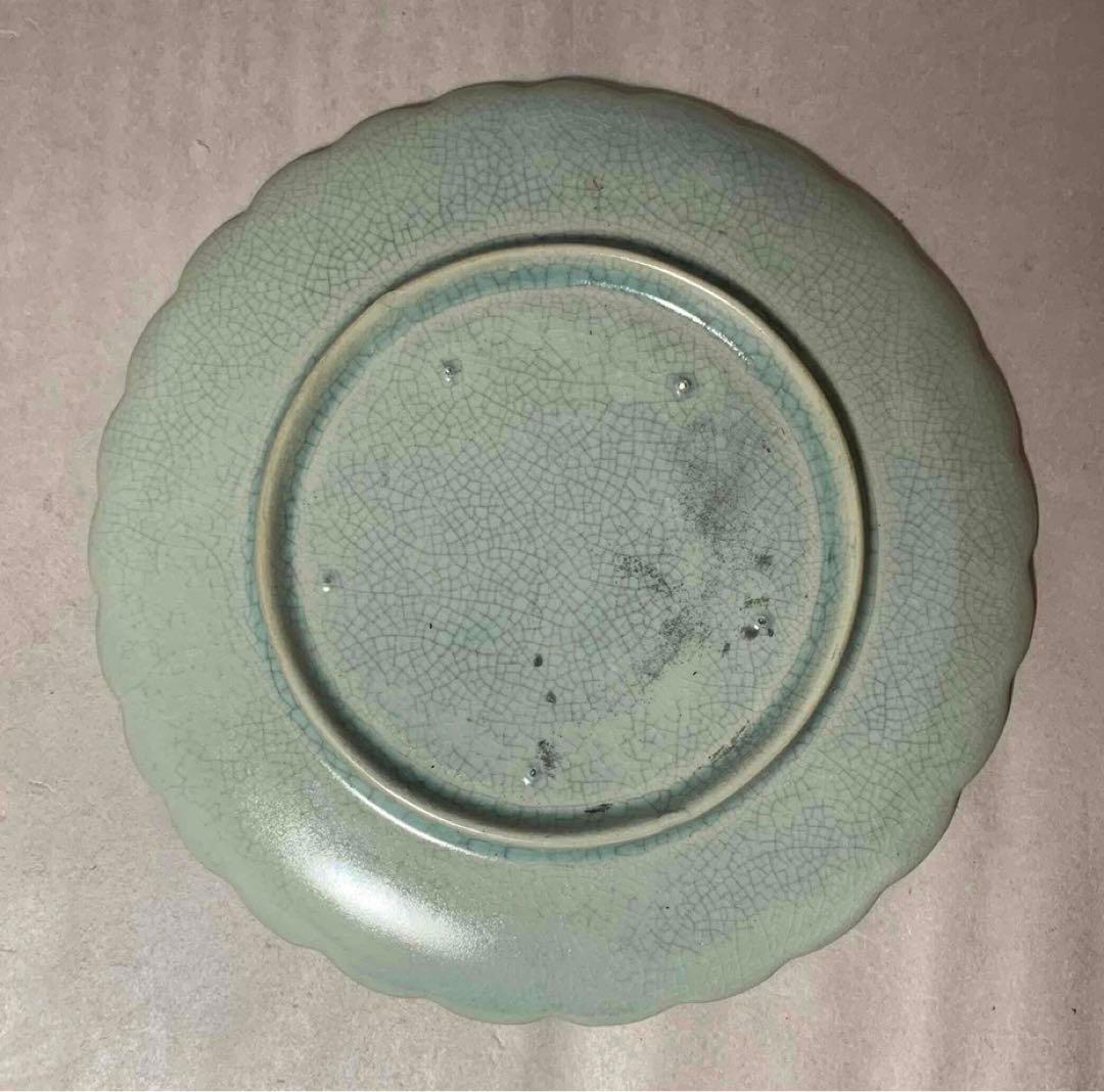 中国 花の形の皿 u6230912