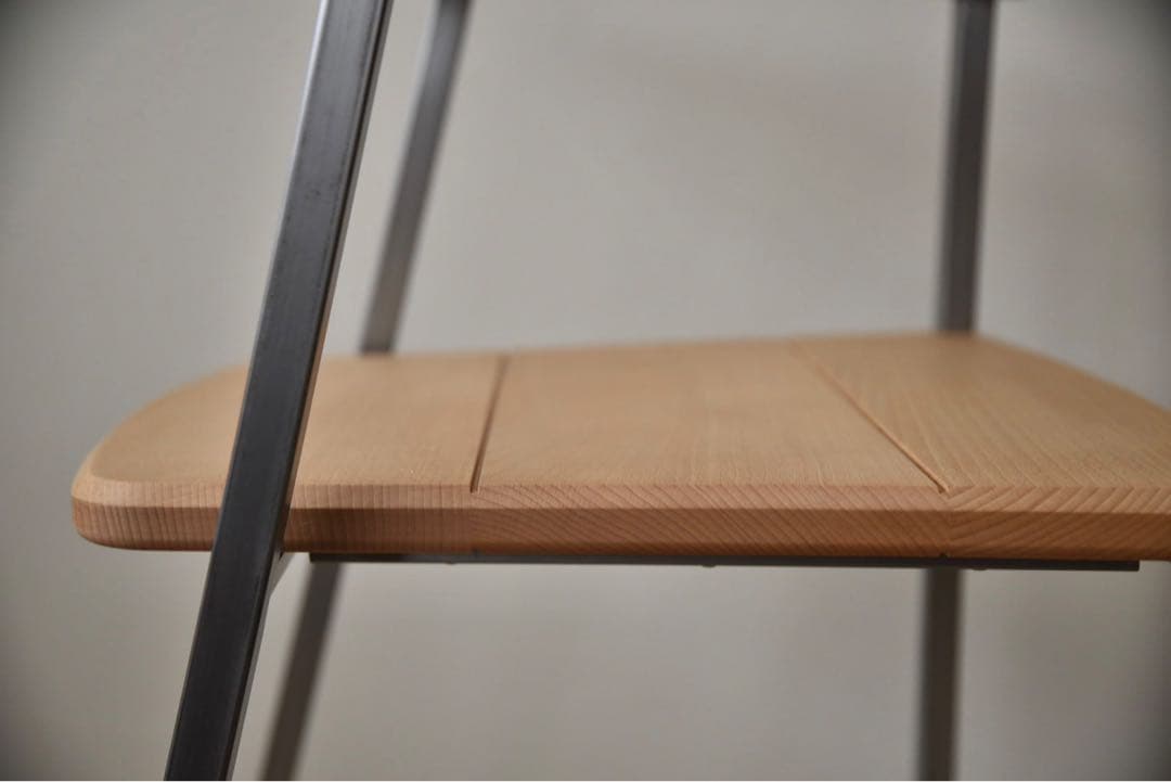 らりるれろ ！TIMBER COURT特注チェア　B