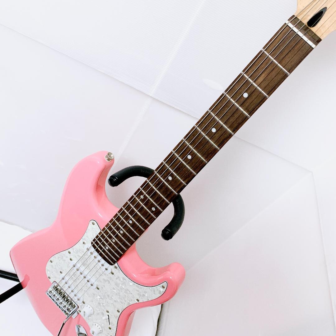 美品 初心者向けエレキギター Mavis ストラトキャスター ピンク