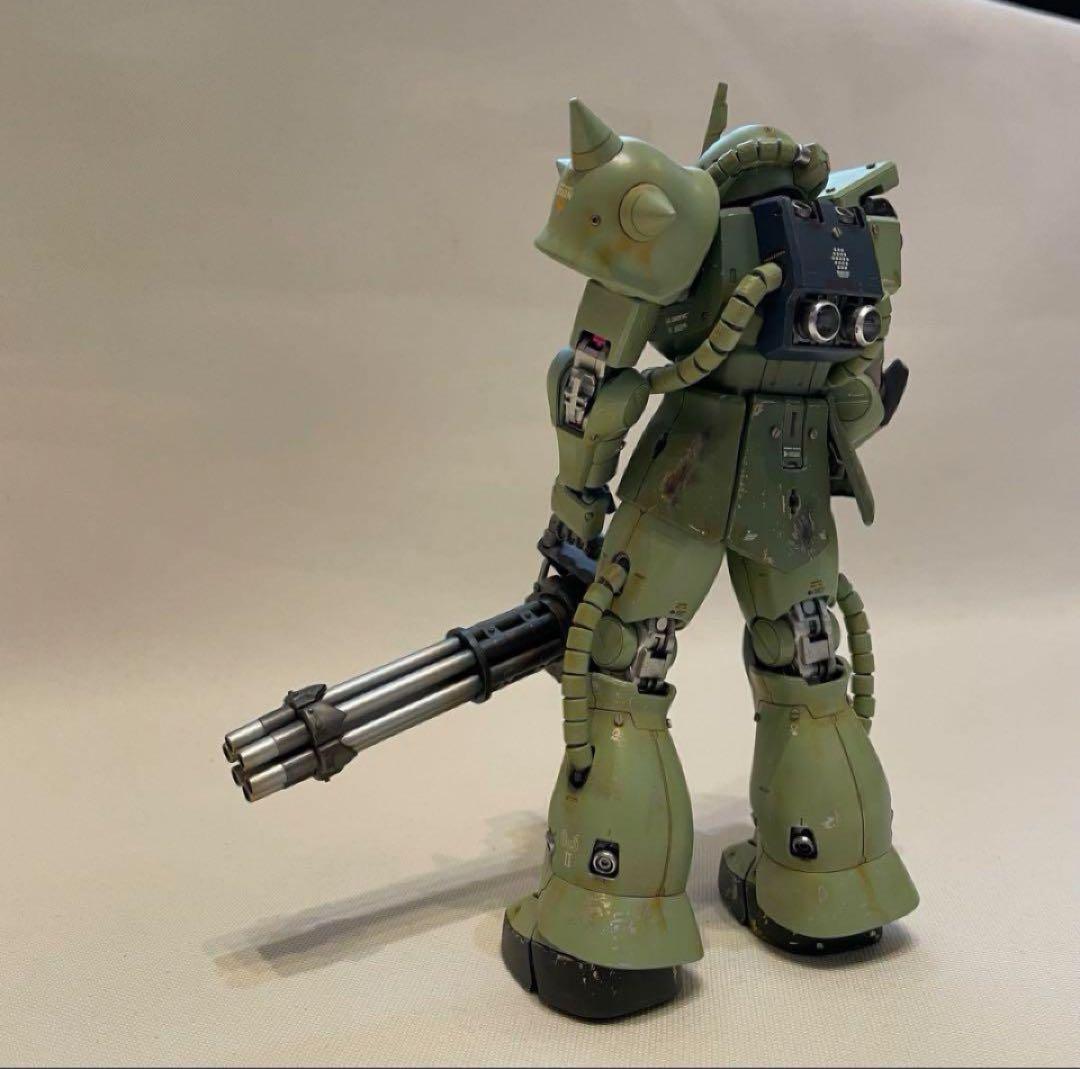 ザク　ガンプラ MG 1/100　ガンダム