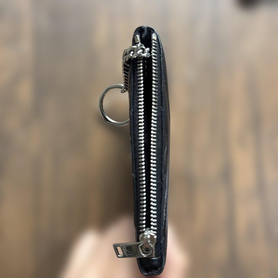 YSL ブラック キルティング ケース