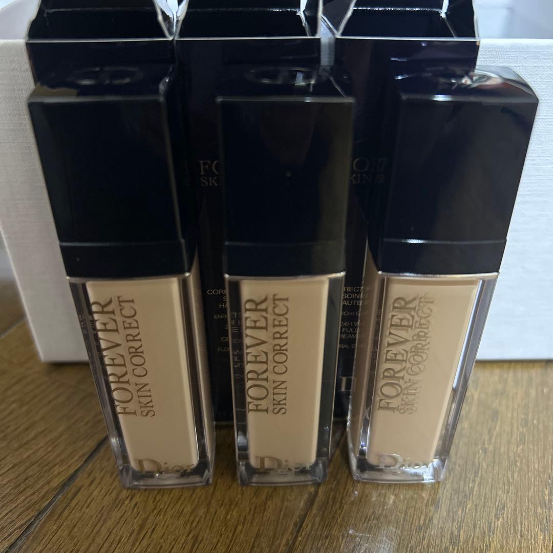 Dior スキンフォーエヴァースキンコレクトコンシーラー