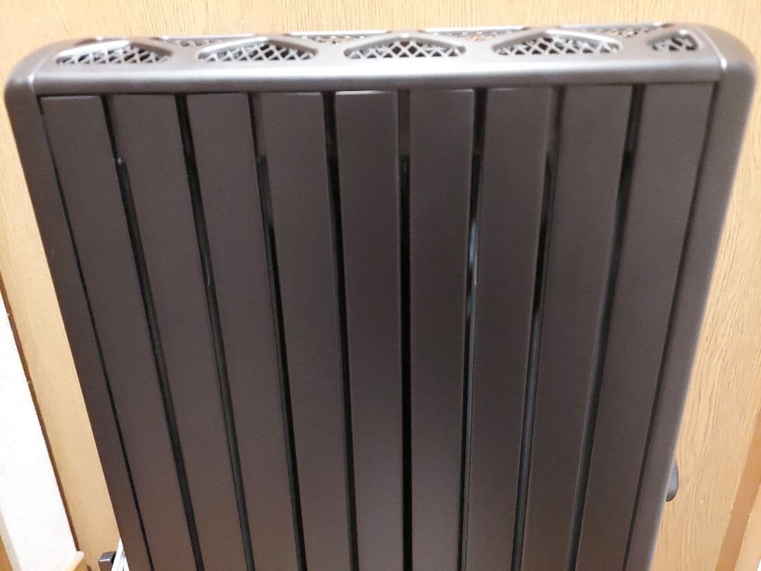 デロンギ　マルチダイナミックヒーター 1200W MDHU12-PB