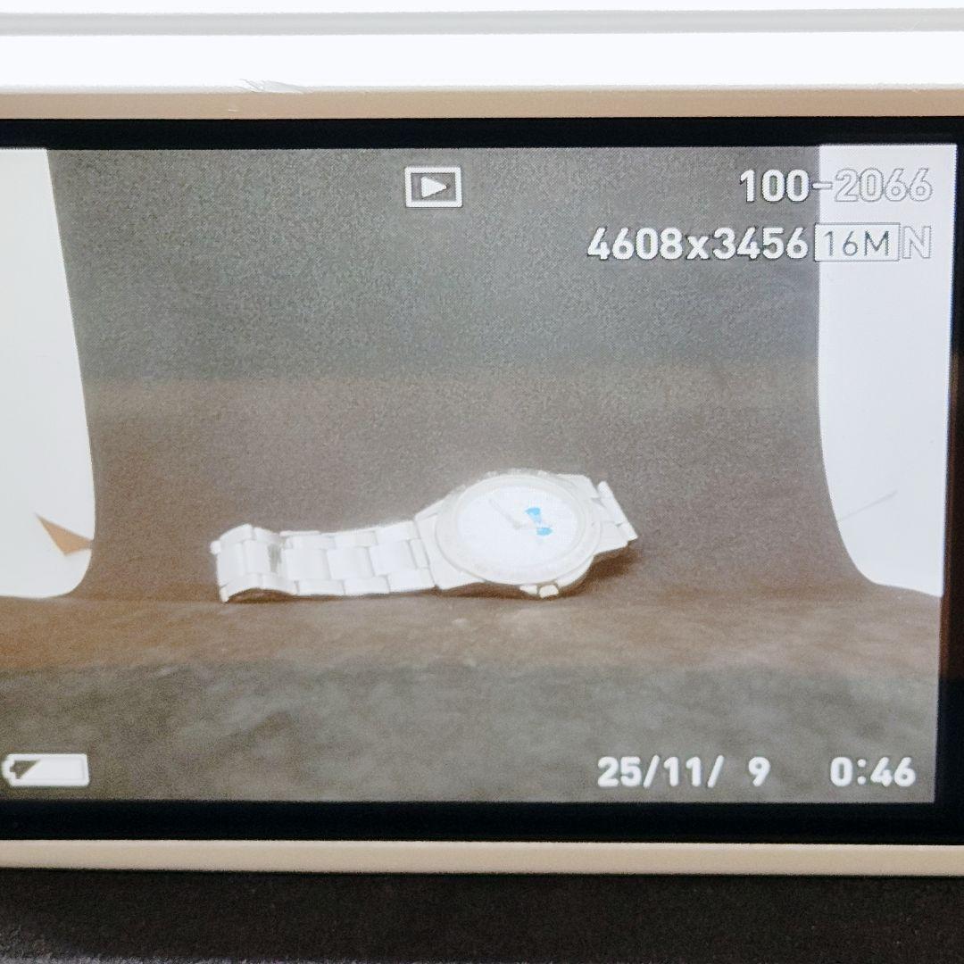 【レア ビックロ限定】CASIO EXILIM EX-ZR400 ホワイト