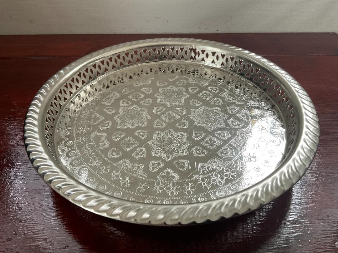 本革、収納箱入りモロッコティーセット