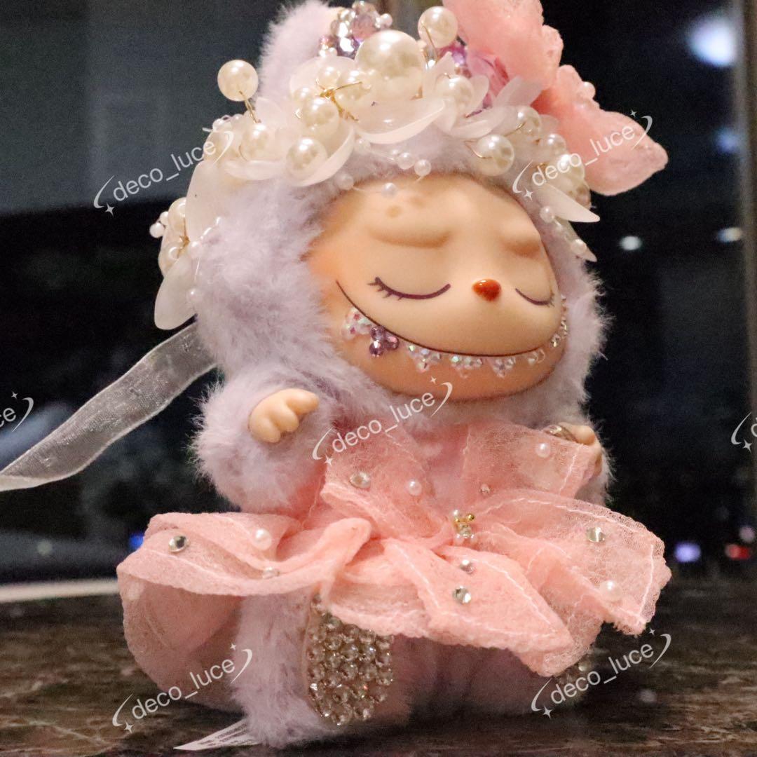 スワロフスキー ラブブ デコレーション シート Have a Seat ZIZI