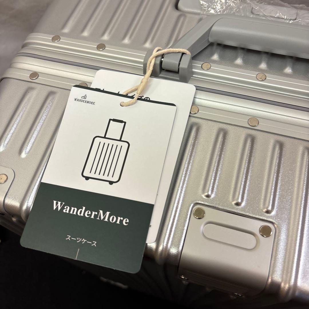 WanderMore スーツケース キャリーケース アルミフレーム シルバー