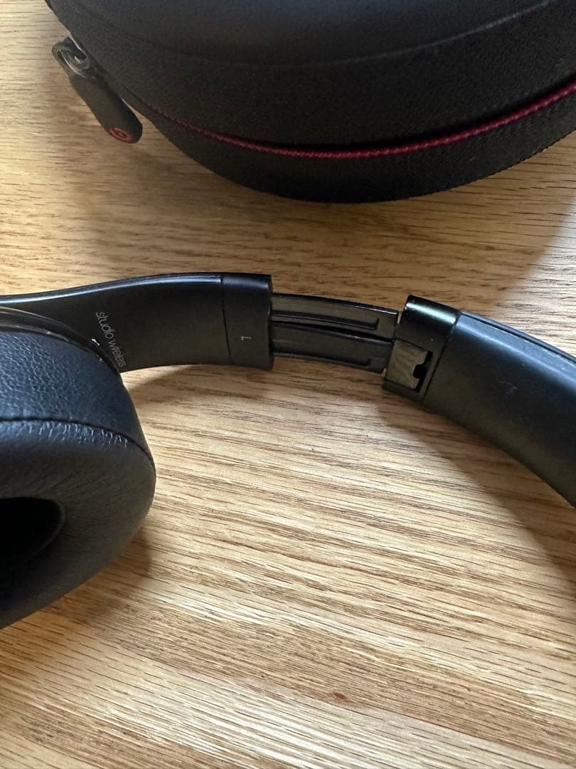 ヘッドホン Beats Studiio wireless