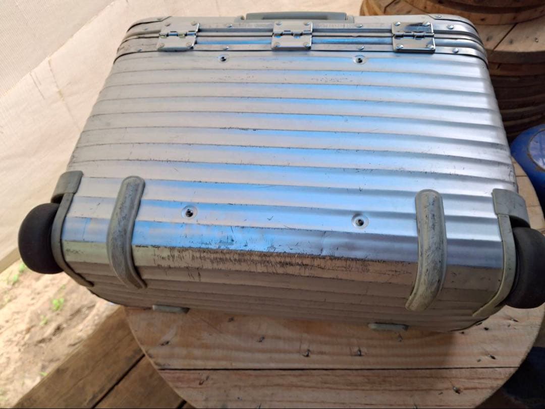 リモワ　トパーズ　パイロット　トロリー2輪