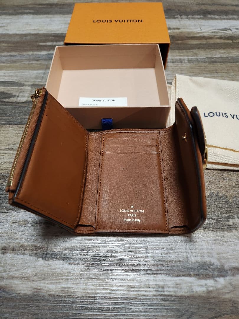 LOUIS VUITTON 二つ折り財布 ブラウン/ベージュ