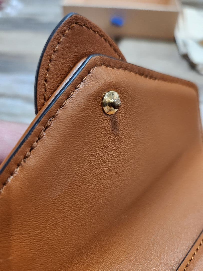 LOUIS VUITTON 二つ折り財布 ブラウン/ベージュ